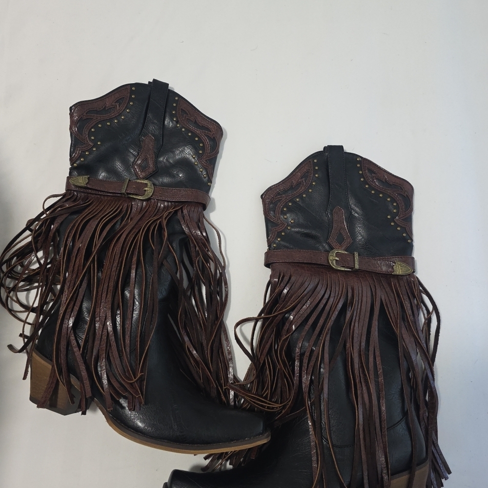 SaraIris Women's Western Bootie, Chunky Heel, Size 7.5, NWT